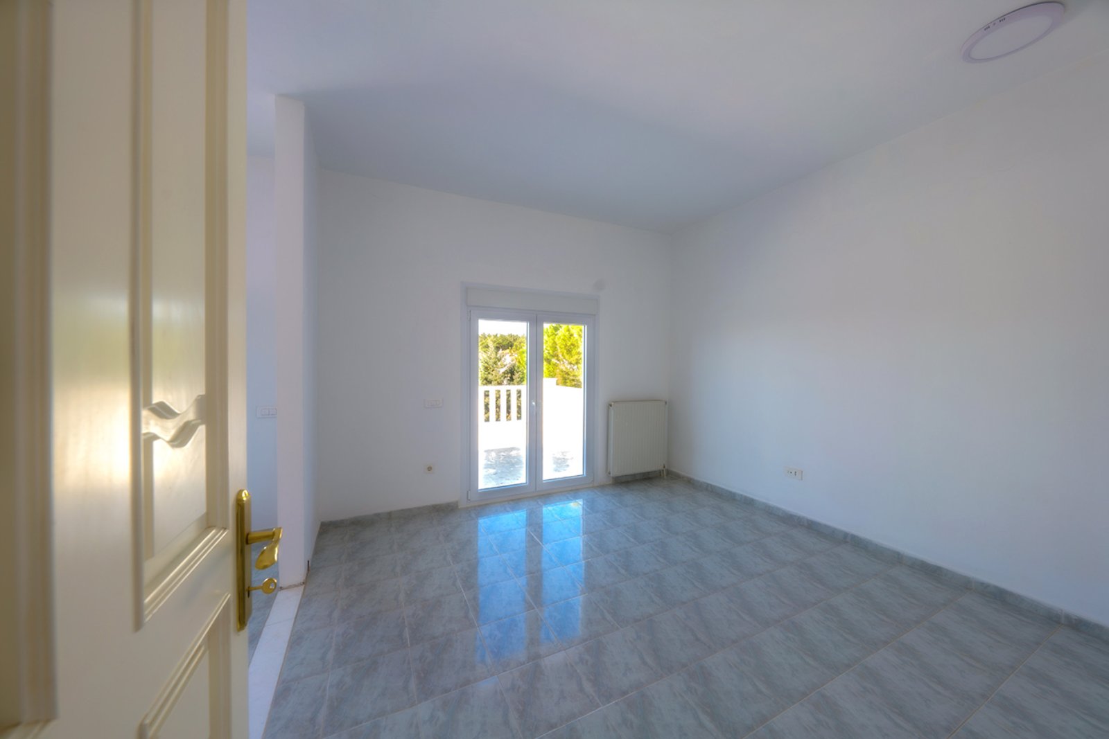 0-02-05-4e09760ad390fd455a274d96f89f8bc3456ae95822fb18cdb8eb902f778f2672_d8bb14a059ddc41c