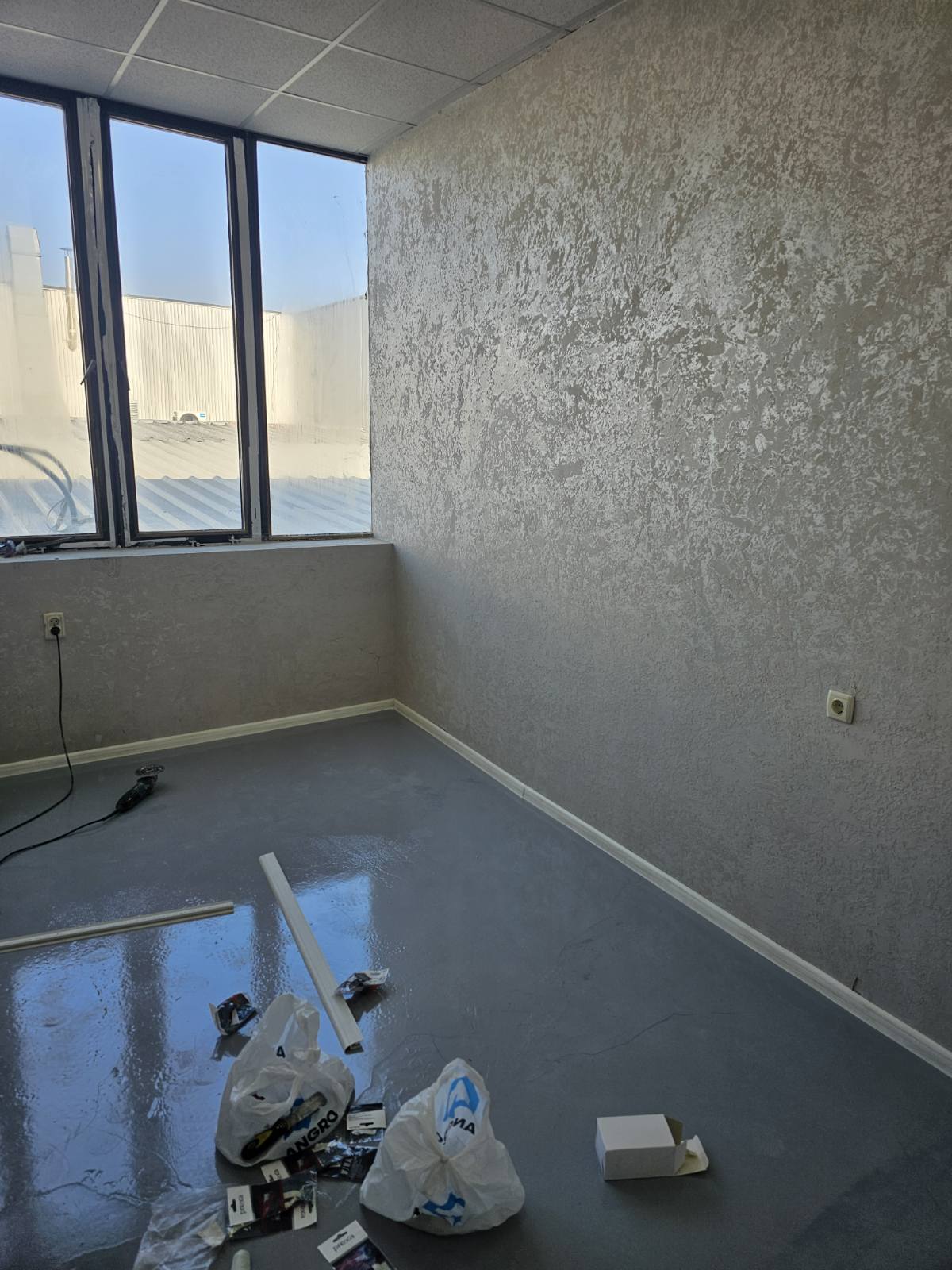 0-02-05-e16920f152f2da875cae40693271f0b5b8caf9f6f14899ea3a6e5ba4351ac2b0_518c4611de6bfeac