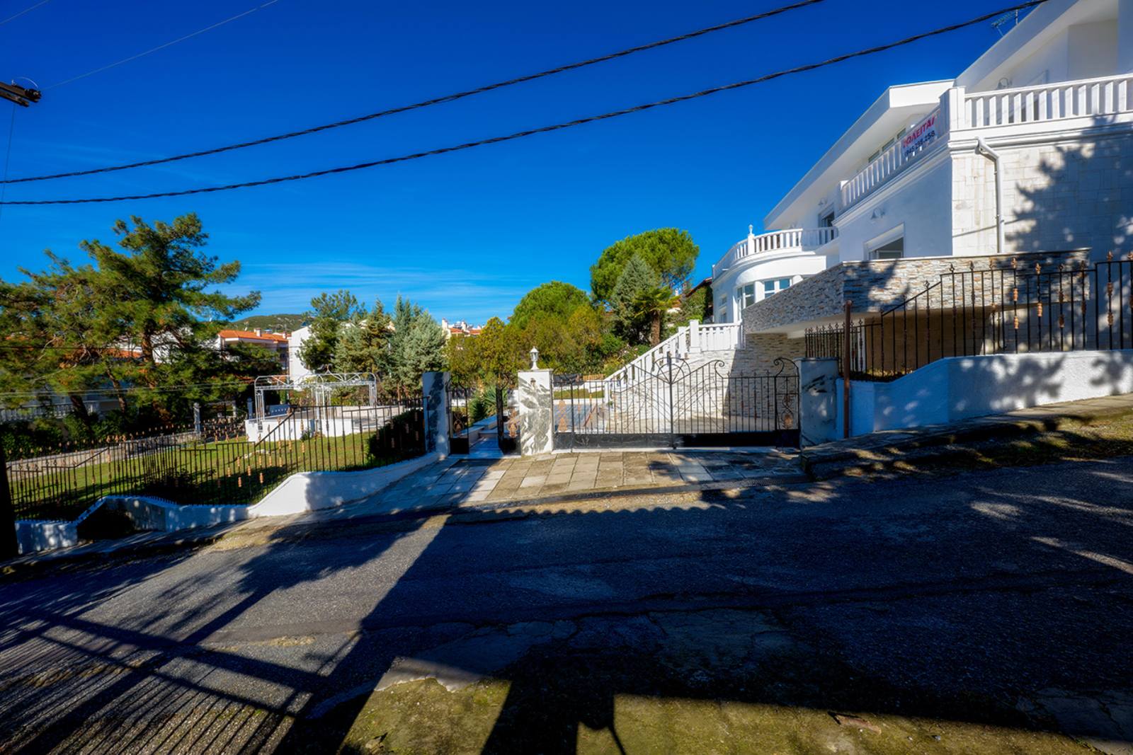 0-02-05-fd78dffd2e39e55a29e46e71ad010946e0ebdb987ee64fa251cae1ff801765f5_b81618200ca81c2f