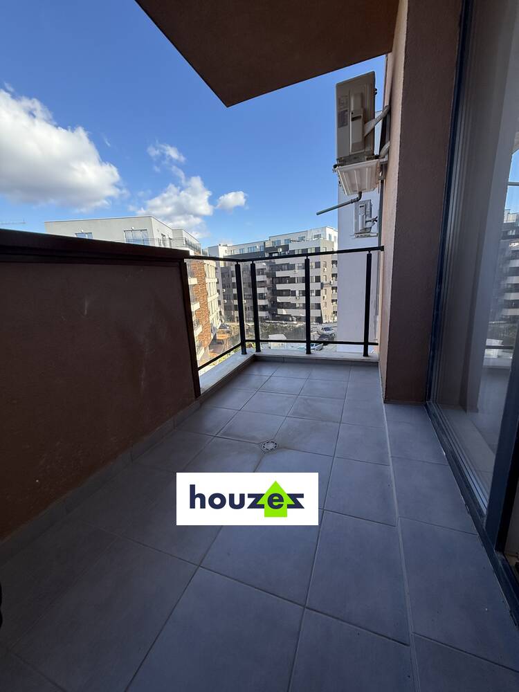 10988739_143124850_big