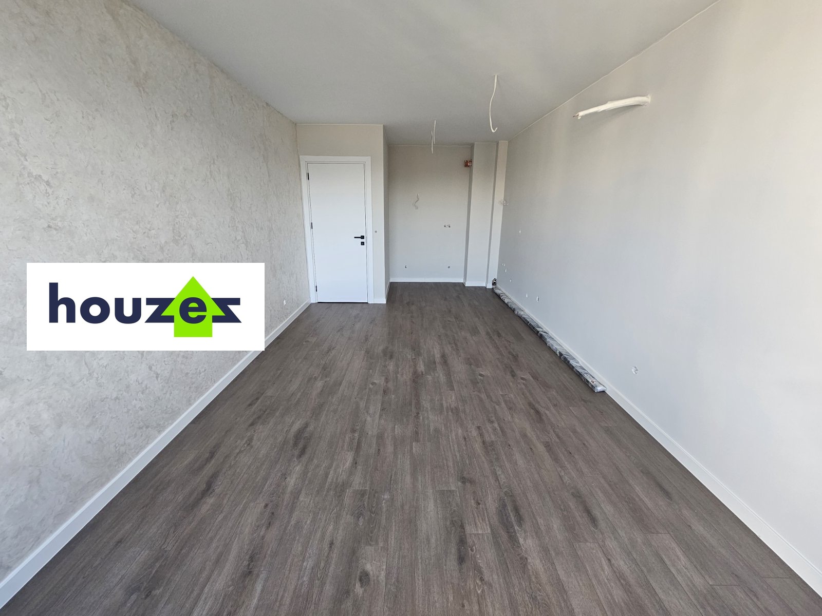 1b175924223438783_I6